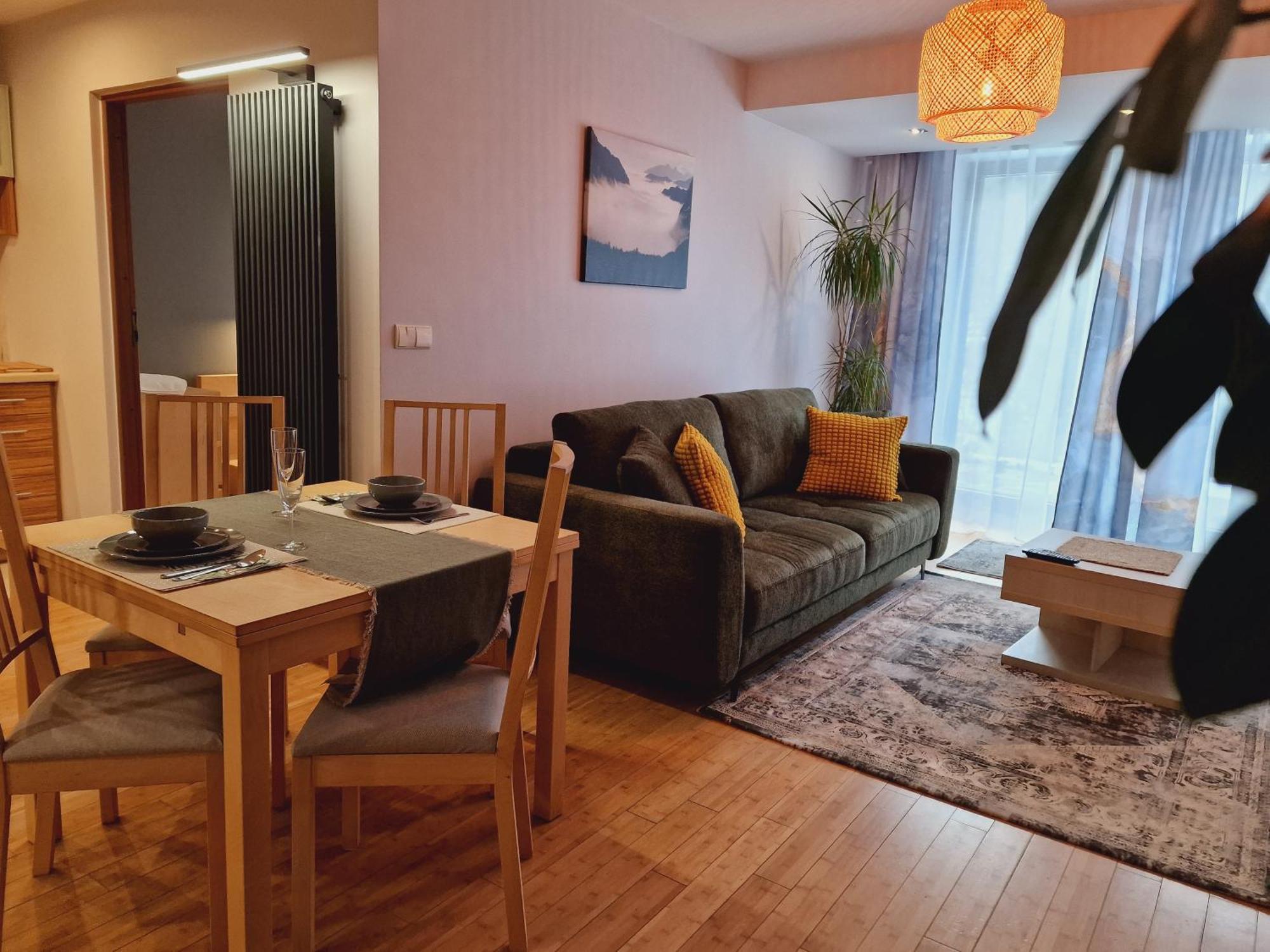 Zakoapartamenty Butorowy Residence กอสเชียลิสกอ ภายนอก รูปภาพ